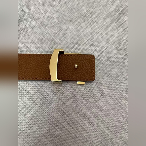 LV Initiales 30mm Reversible Belt - Picture 6 of 15